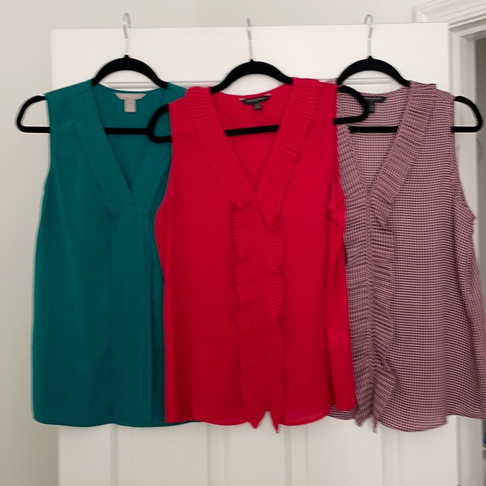 3 Banana Republic sleeveless blouses